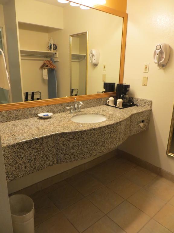 Executive Inn & Suites Σακραμέντο Εξωτερικό φωτογραφία