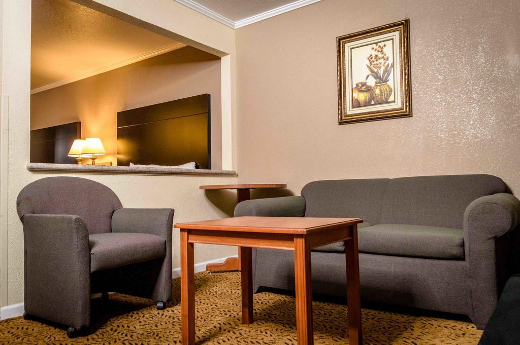 Executive Inn & Suites Σακραμέντο Εξωτερικό φωτογραφία
